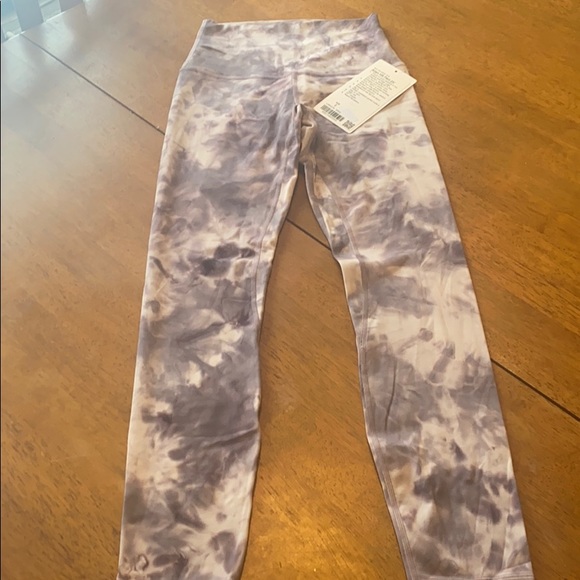 Lululemon align pant II 25” - Picture 2 of 4